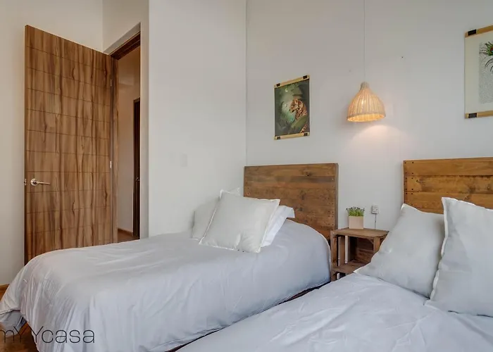 Private Balcony Infinity Pool & Rooftop In La Roma - Queretaro